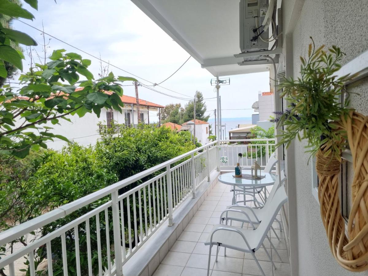 Our Home-Fully Renovated Apartments And Studios By The Sea Nikiti  Exterior photo